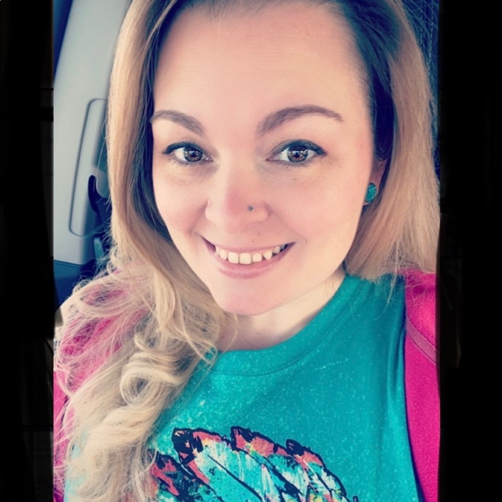 Meet your Posher, Chelsey